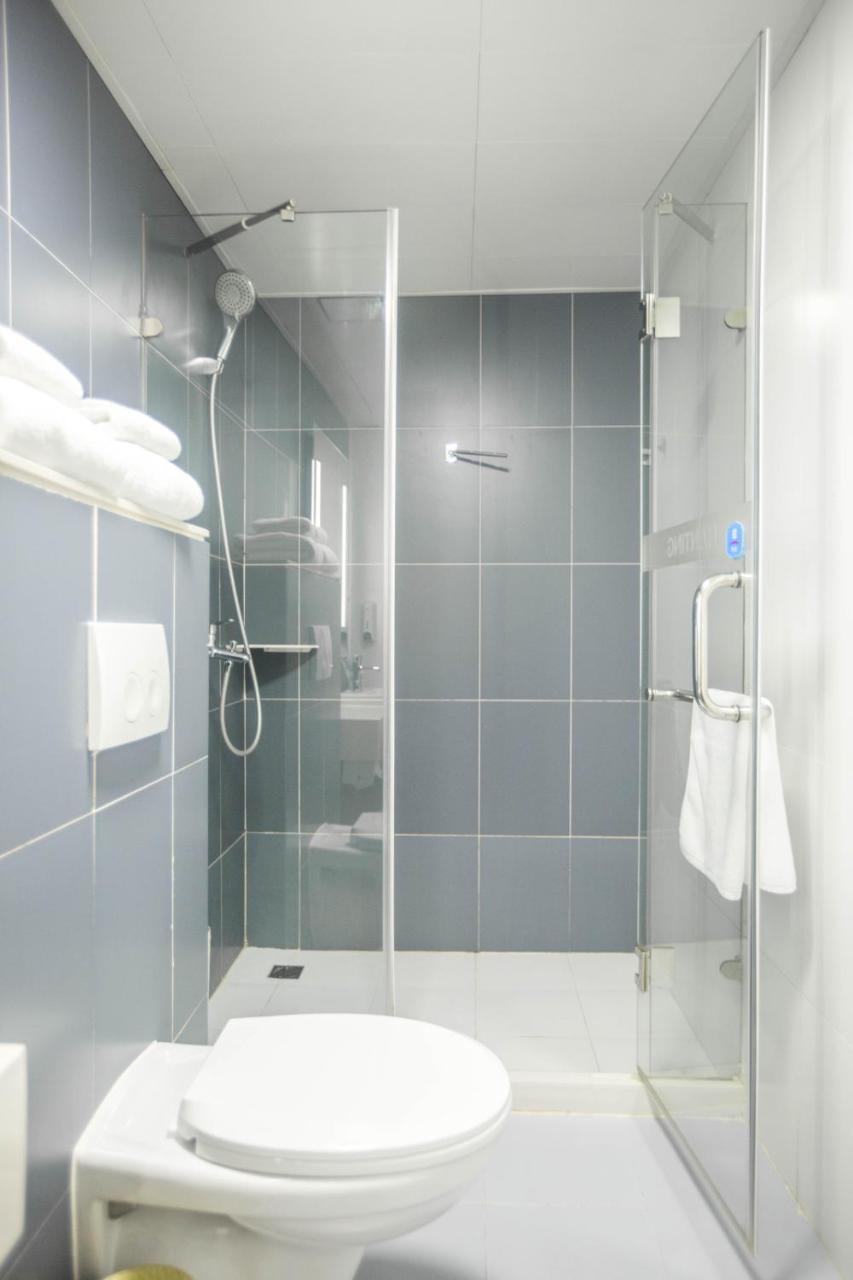 Hanting Premium Plaza 66 Hotel Shanghai