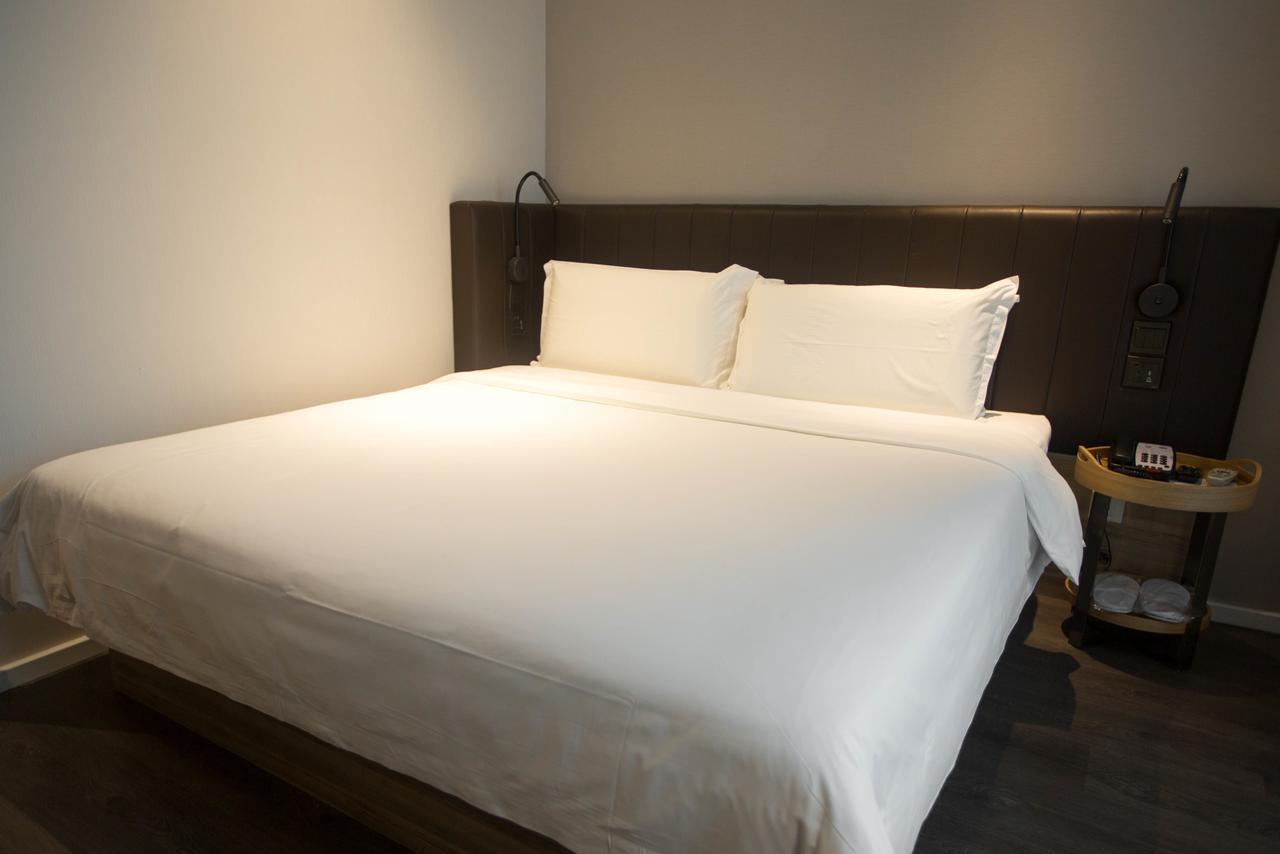 Hanting Premium Plaza 66 Hotel 3*
