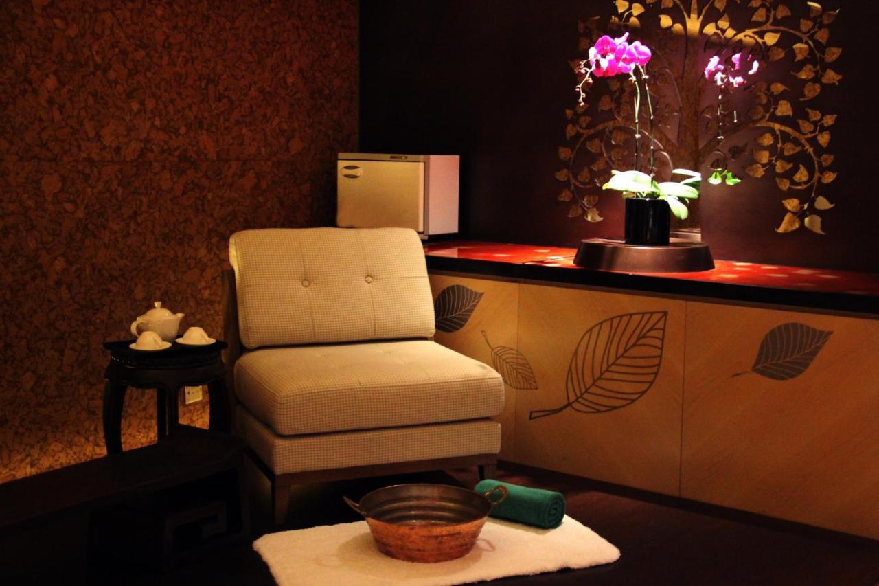Hualuxe Twelve At Hengshan Shanghai