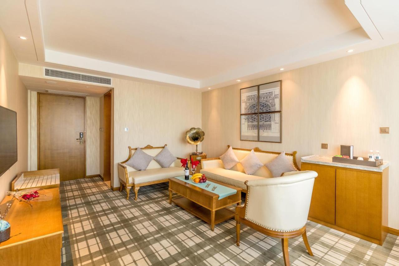 Hotel Fliport Garden 4*