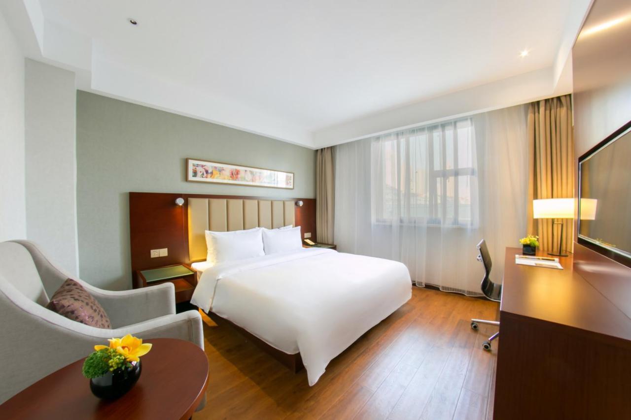 Hotel Yitel Shanghai