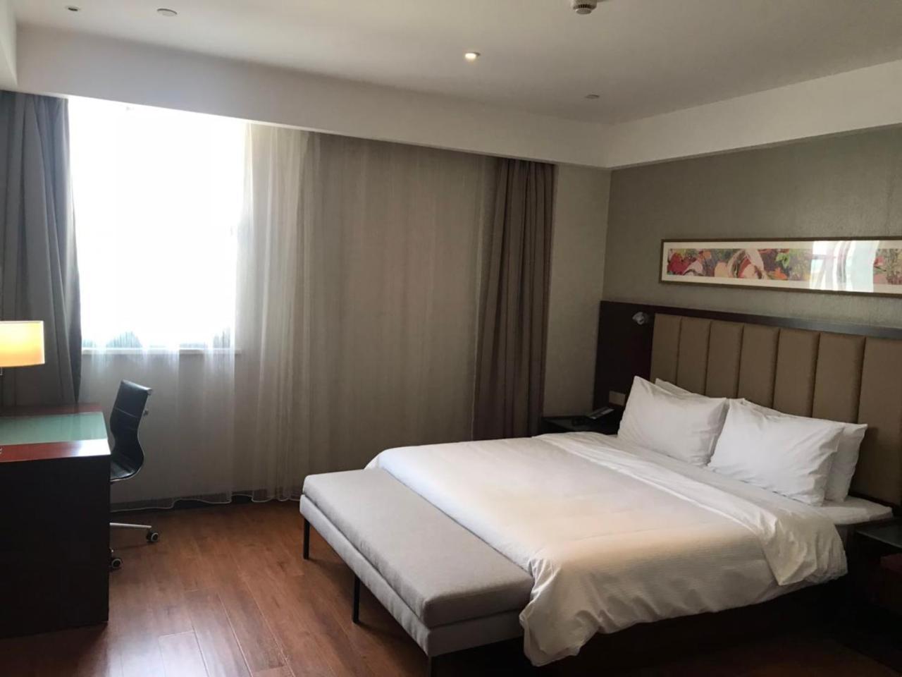 Yitel Hotel 4*