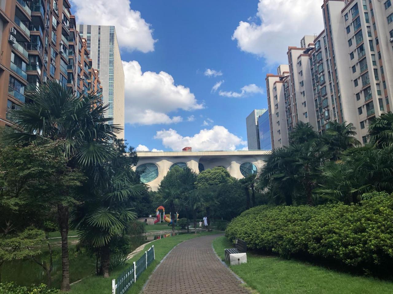 New International Expo Center Hanzhiju Shanghai