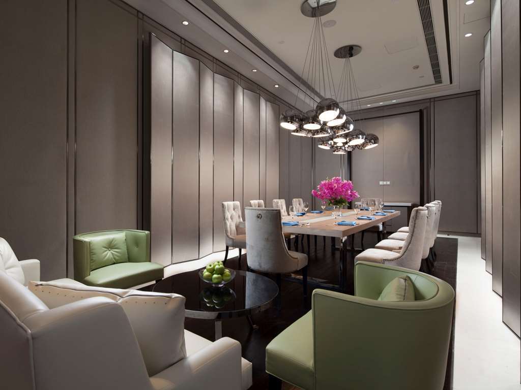 Golden Tulip New The Bund Hotel 4*