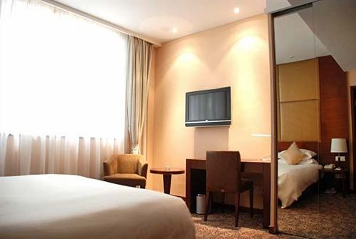 Baron Business Bund 4*