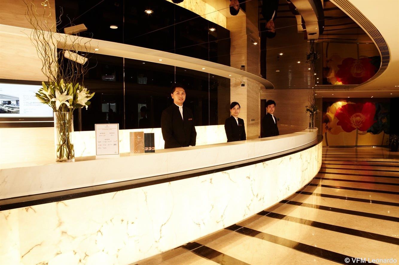Regal Jinfeng Hotel