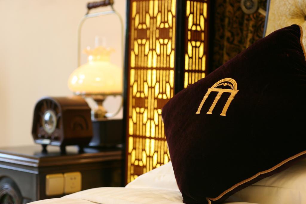 Mansion 5*