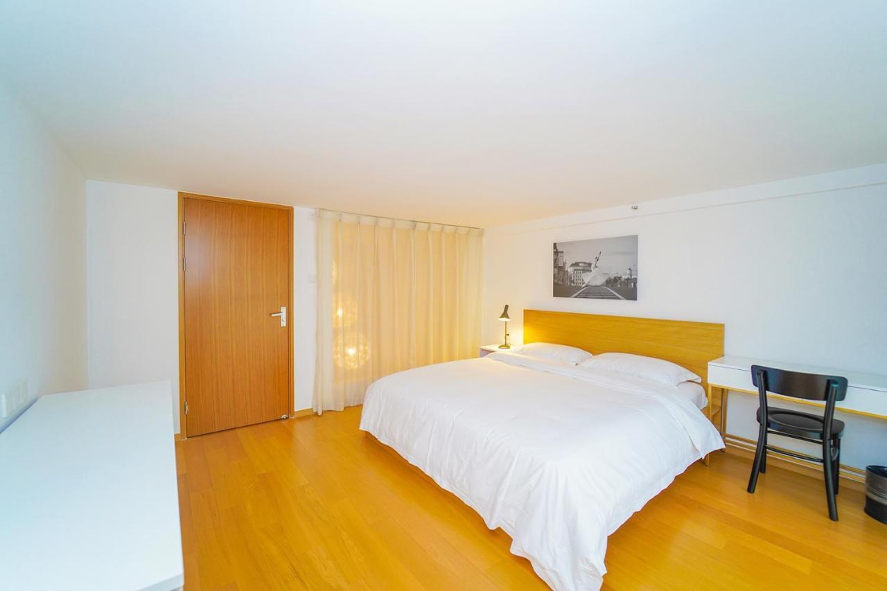 Apartment Lujiazui *