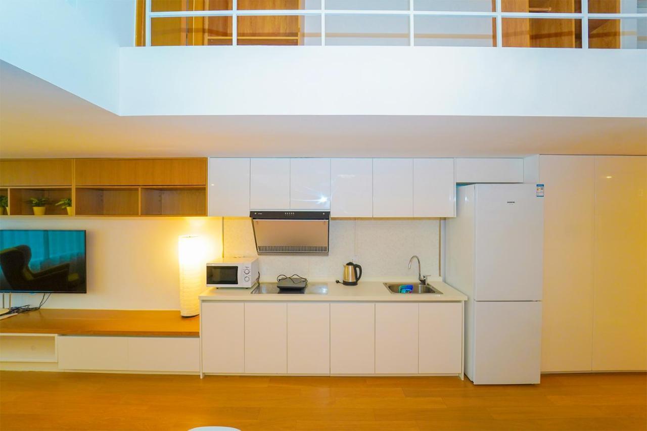 Lujiazui Apartment
