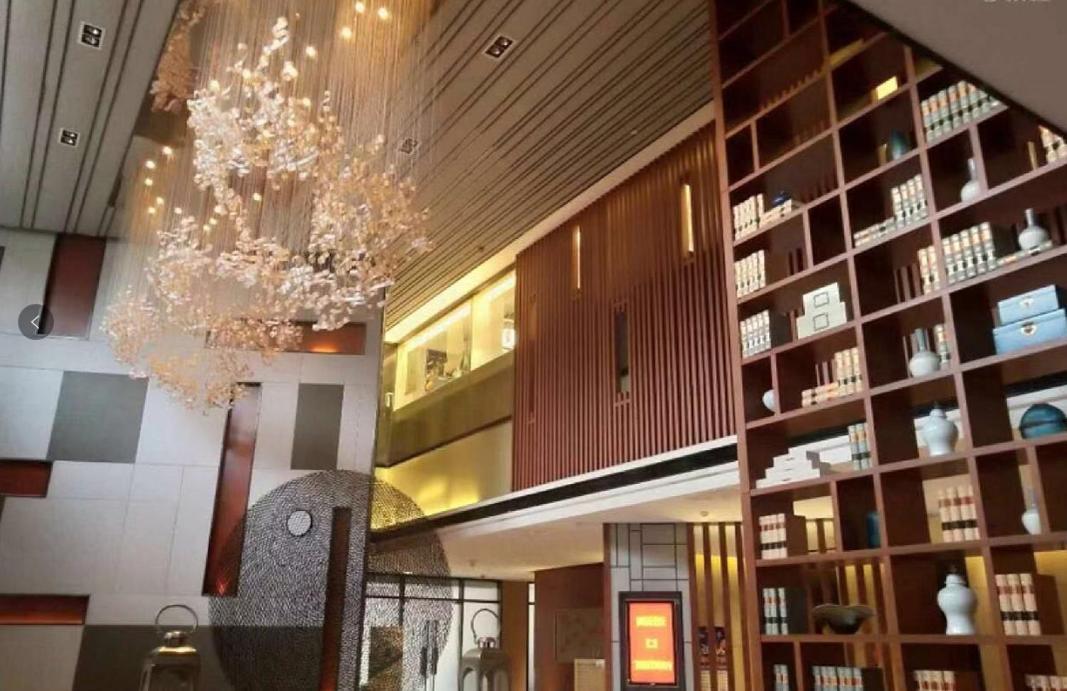 Crystal Orange Hotel Shanghai Kangqiao Branch 4*