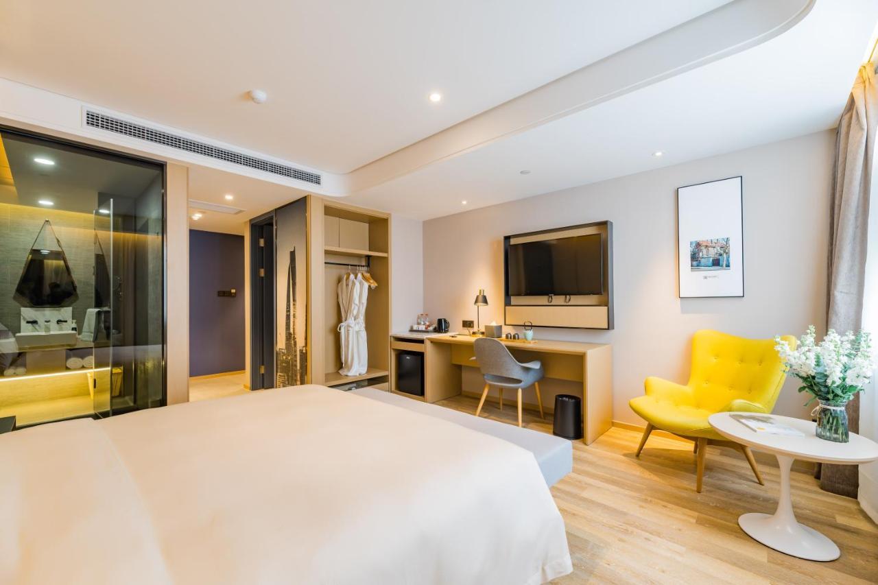 Atour S Oriental Pearl Tower 4*