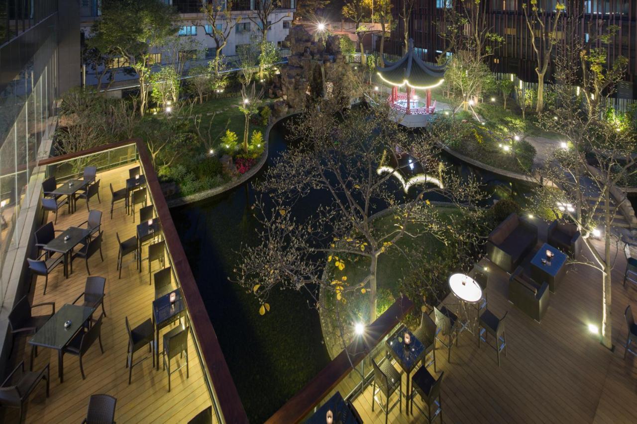 Hotel Golden Tulip Hongqiao - A Louvre 4*