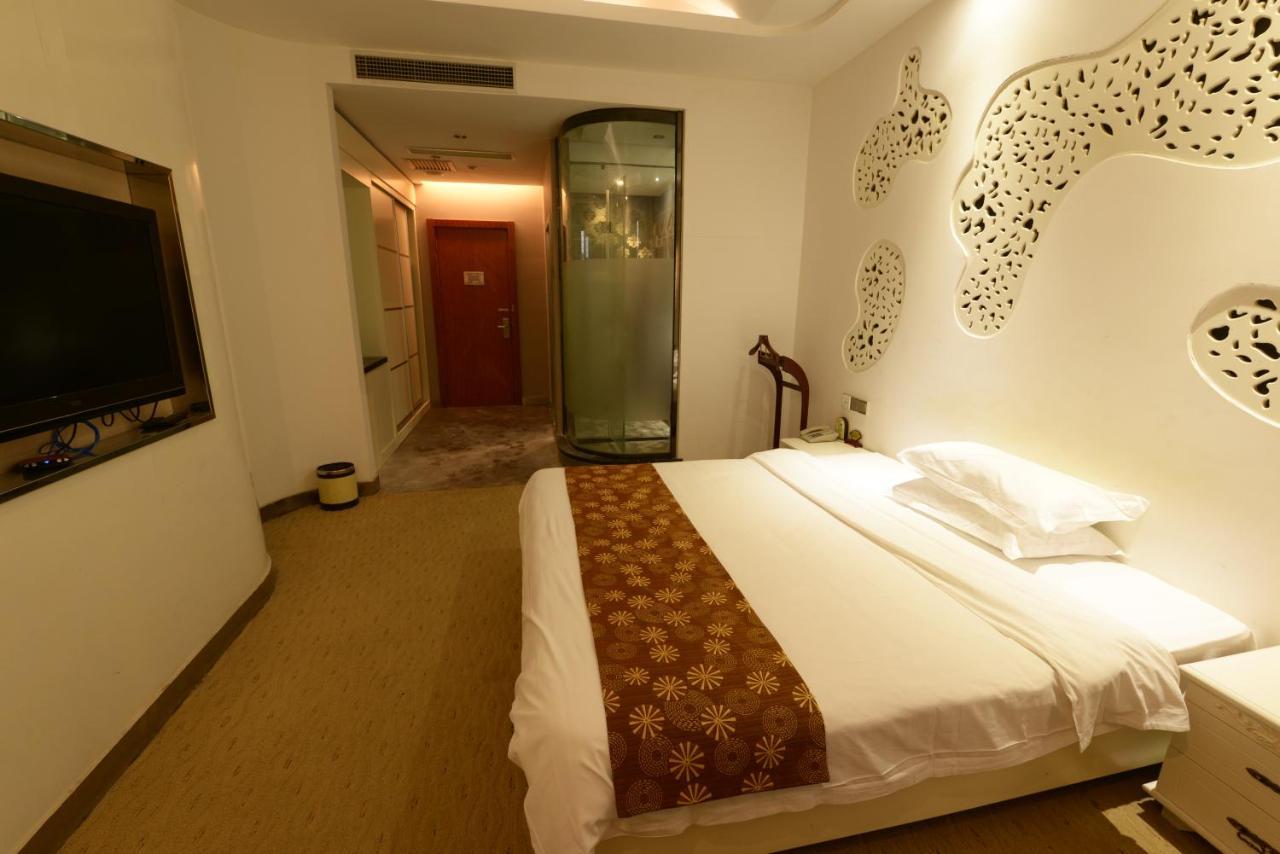 Hotel Lide International Hongqiao Branch 3*