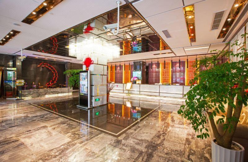 Days Hongkou Forture 4*
