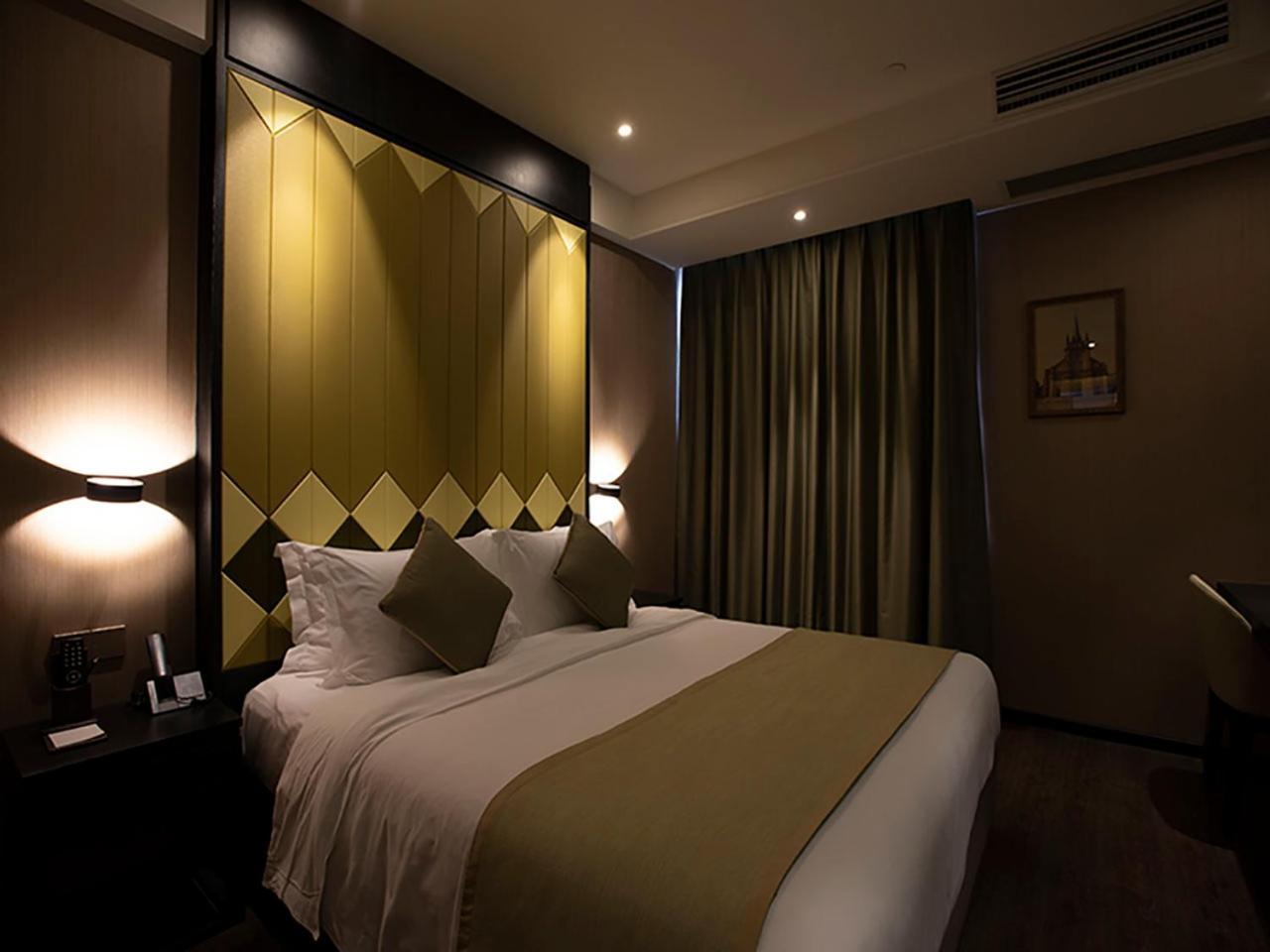 Hotel Shanghai-deco Hotel-free Shuttle Bus To Pudong Airport And Disneyland Shanghai