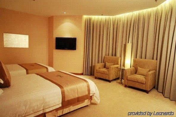 Hotel Radiance Shanghai