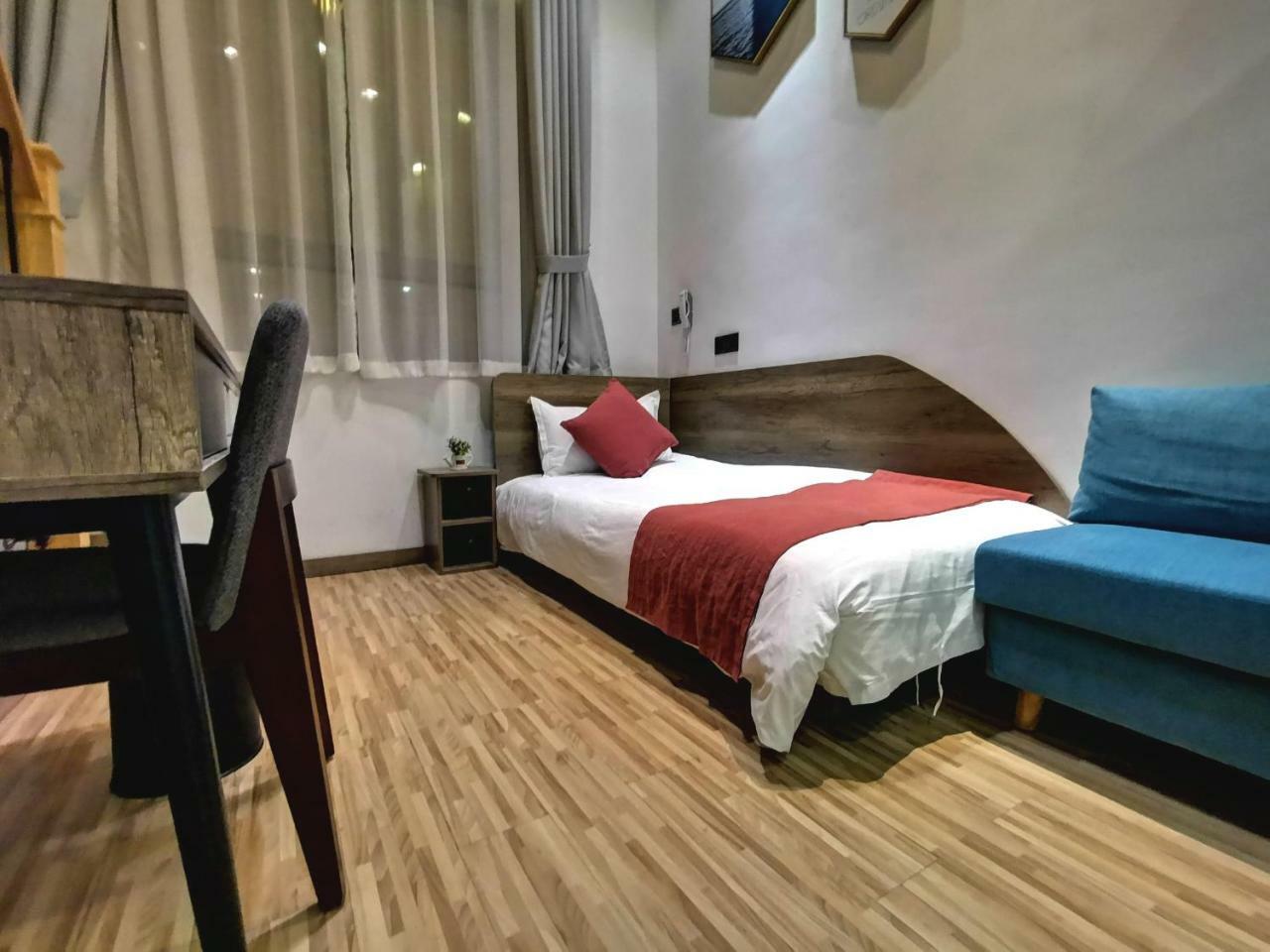 Hotel U Xintiandi 4*