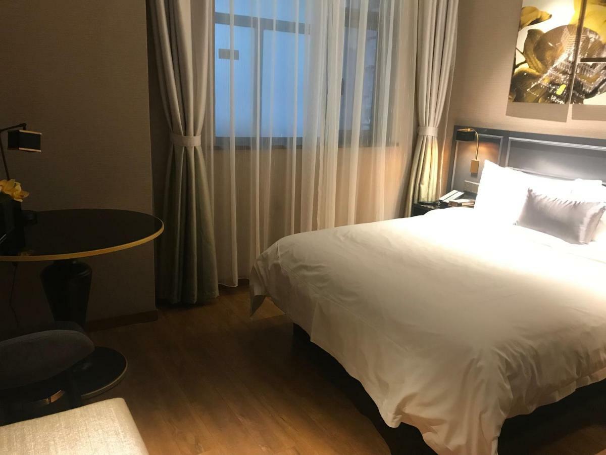 Yitel Premium 4*