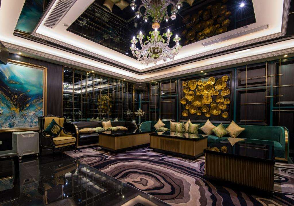 Merry Hotel 4*