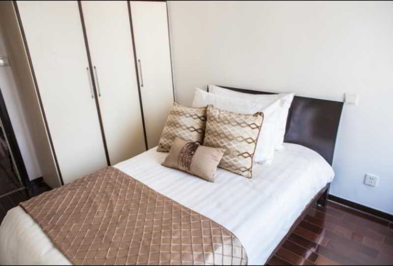 Hotel Yopark 5-star - Oriental Manhattan Shanghai