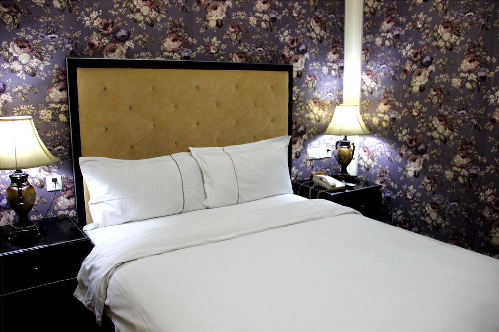 Hotel Manhattan Jinling 3*