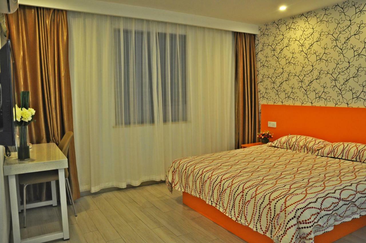 Hotel Lijing Selected
