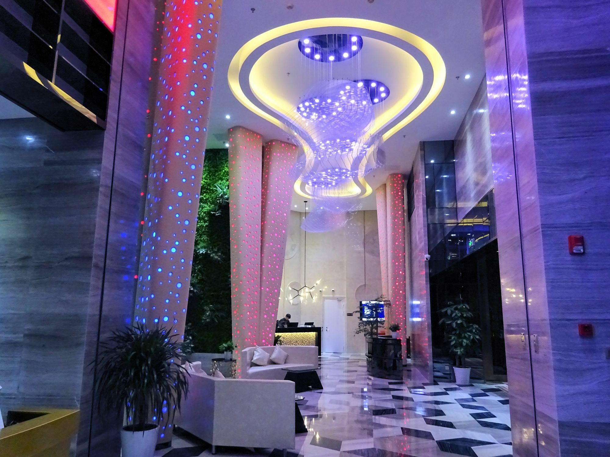 Hotel & Shanghai