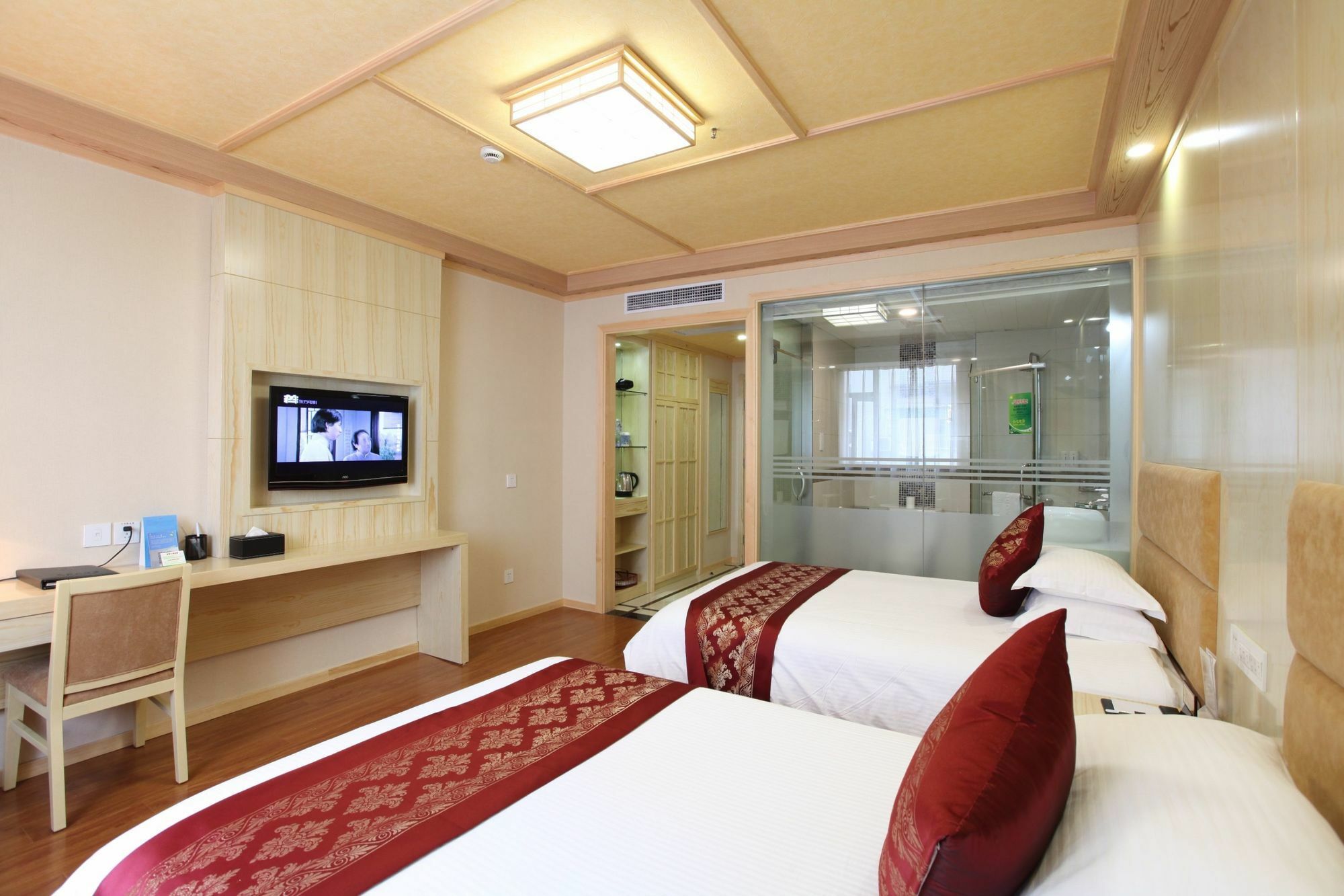 Hao Du Hotel 2*
