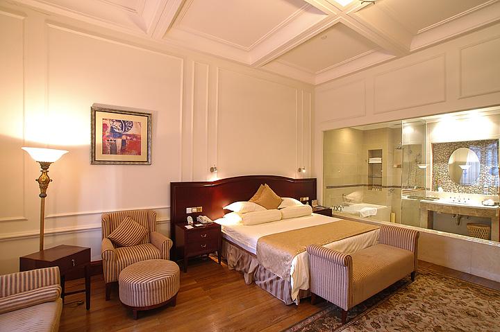 Hotel Astor House 3*