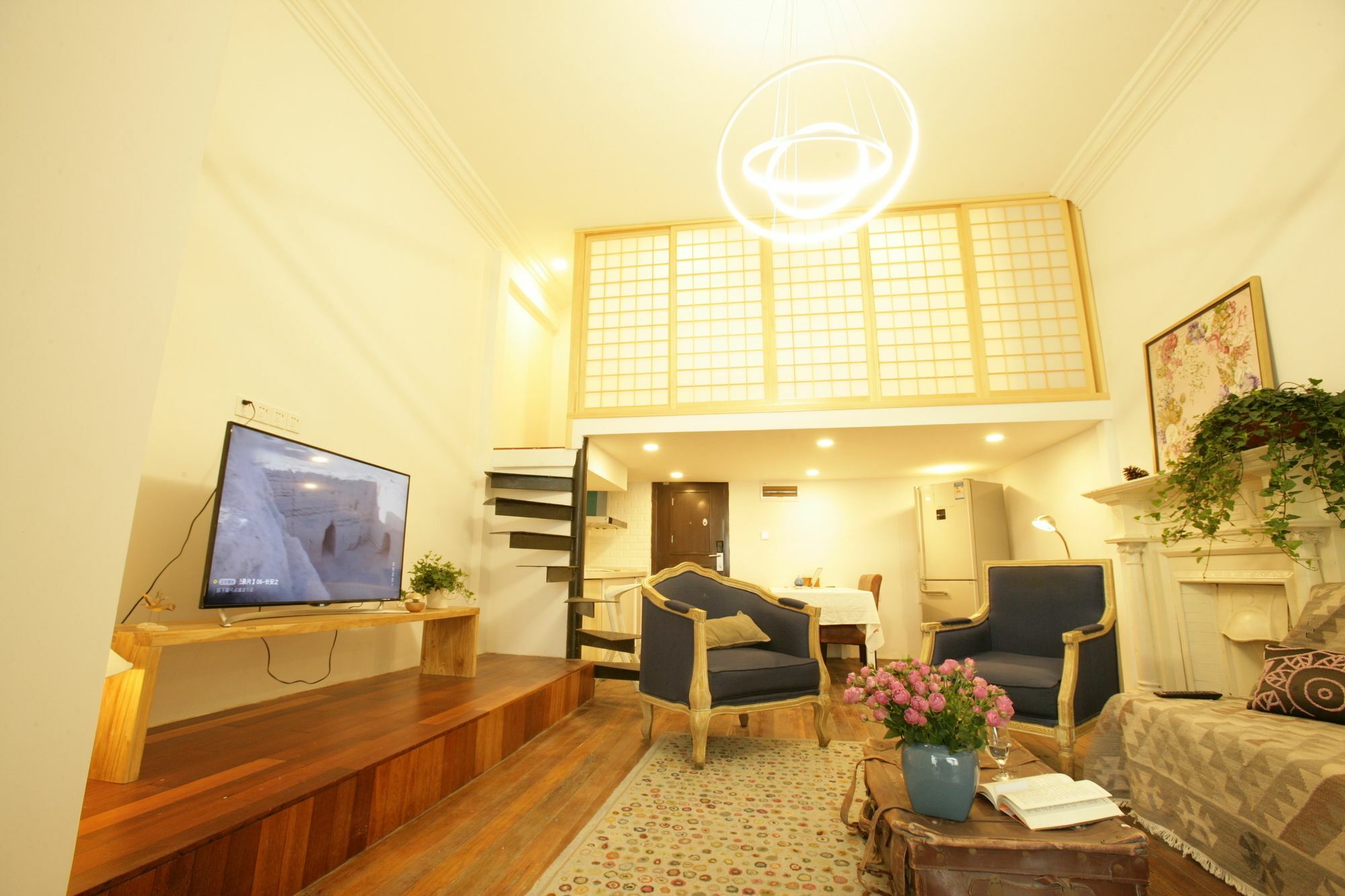 Wonderland French Concession Rong's Apartment *