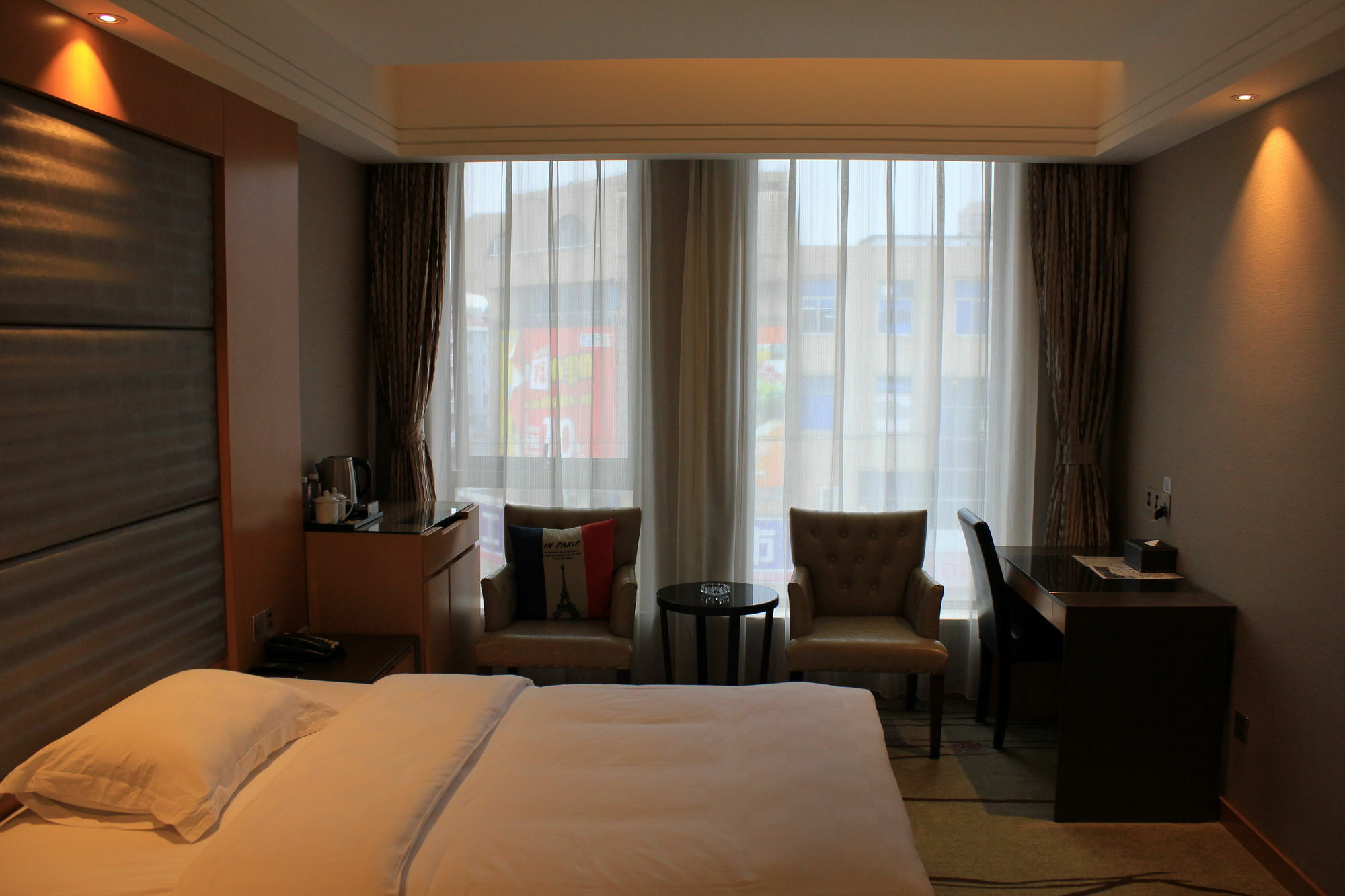 Forson Int'l Boutique - I 3*