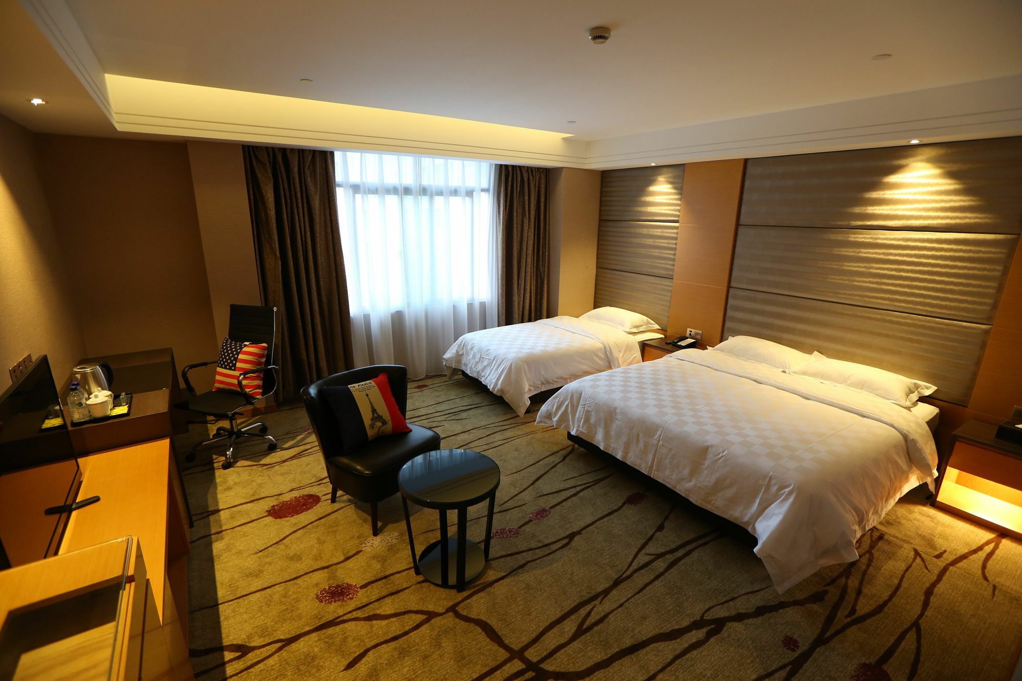 Forson Int'l Boutique - I Hotel