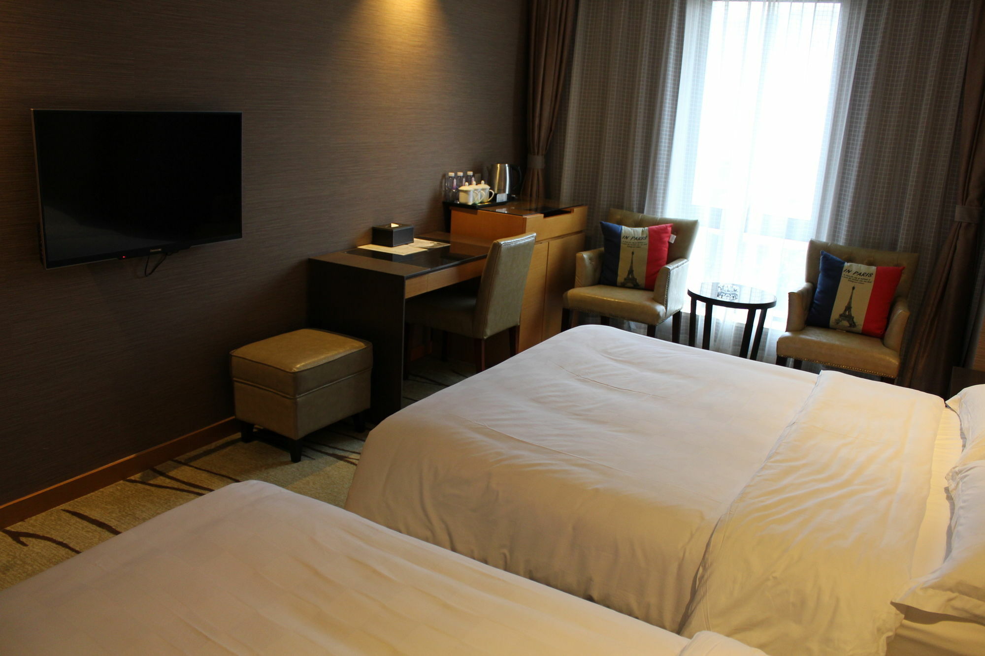 Forson Int'l Boutique - I 3*