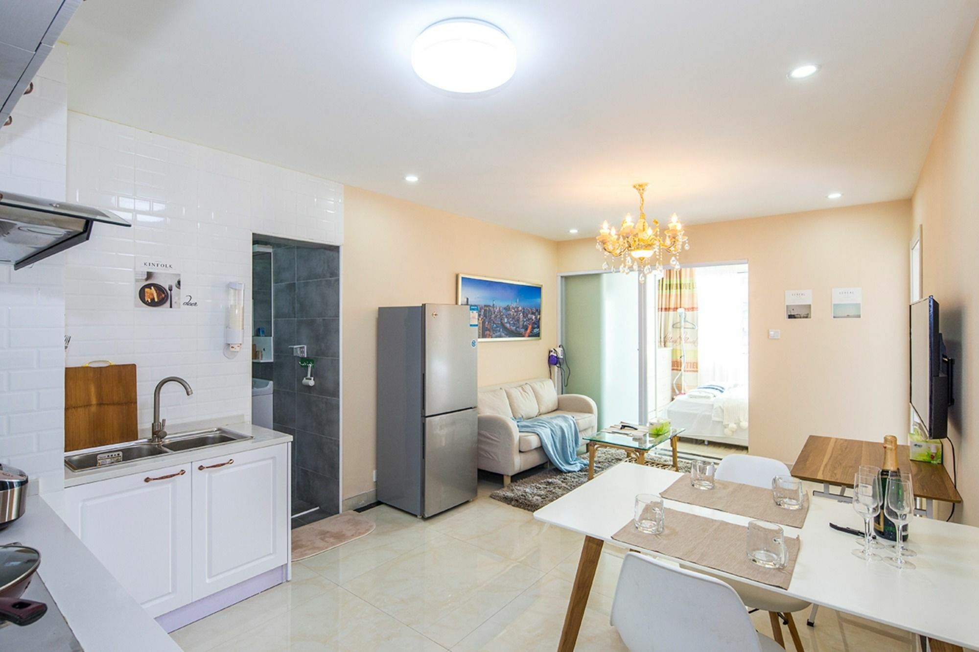 Qingfei's People's Square Branch Guest house 3*