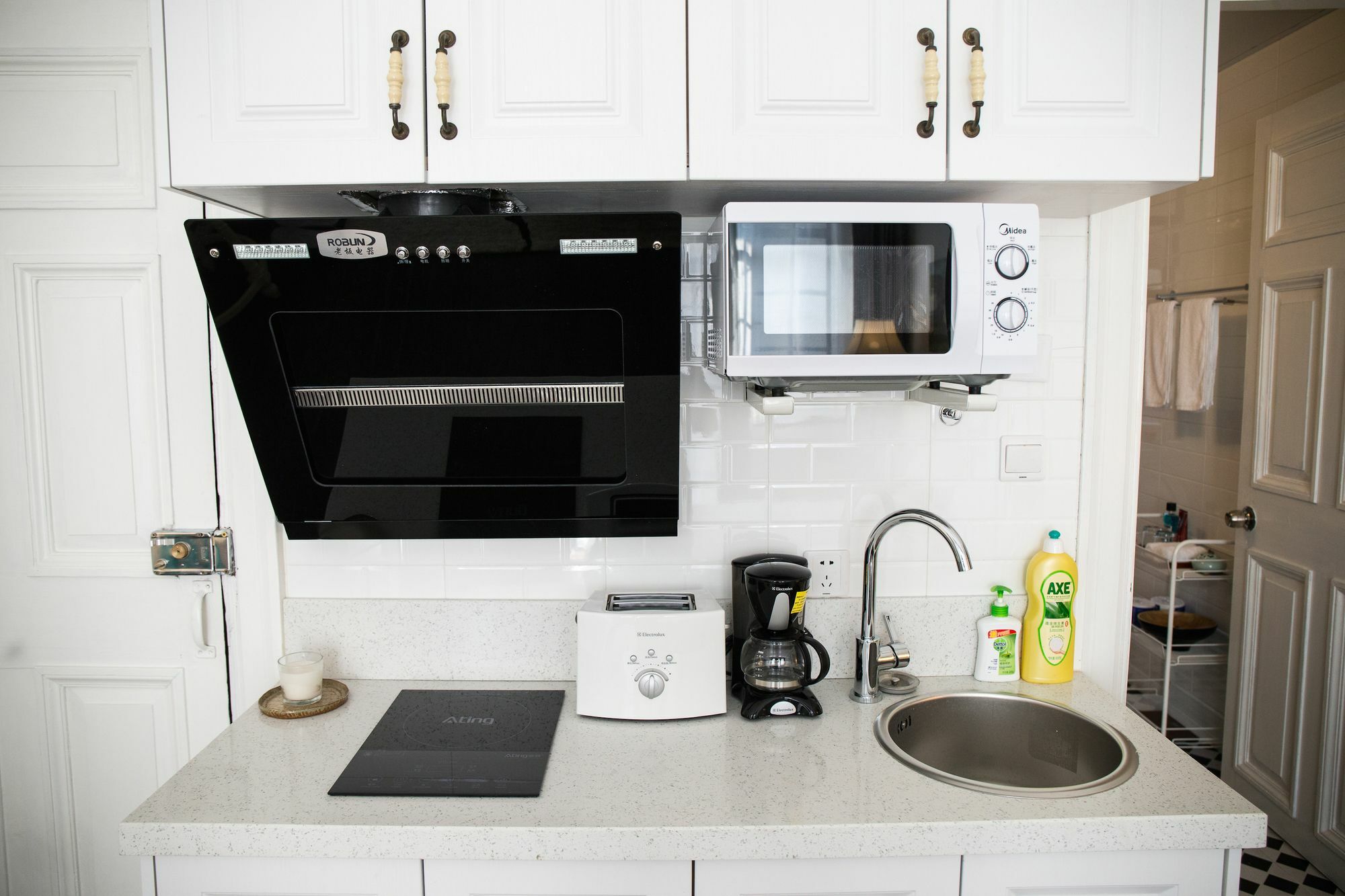Le Mansion Apartment *
