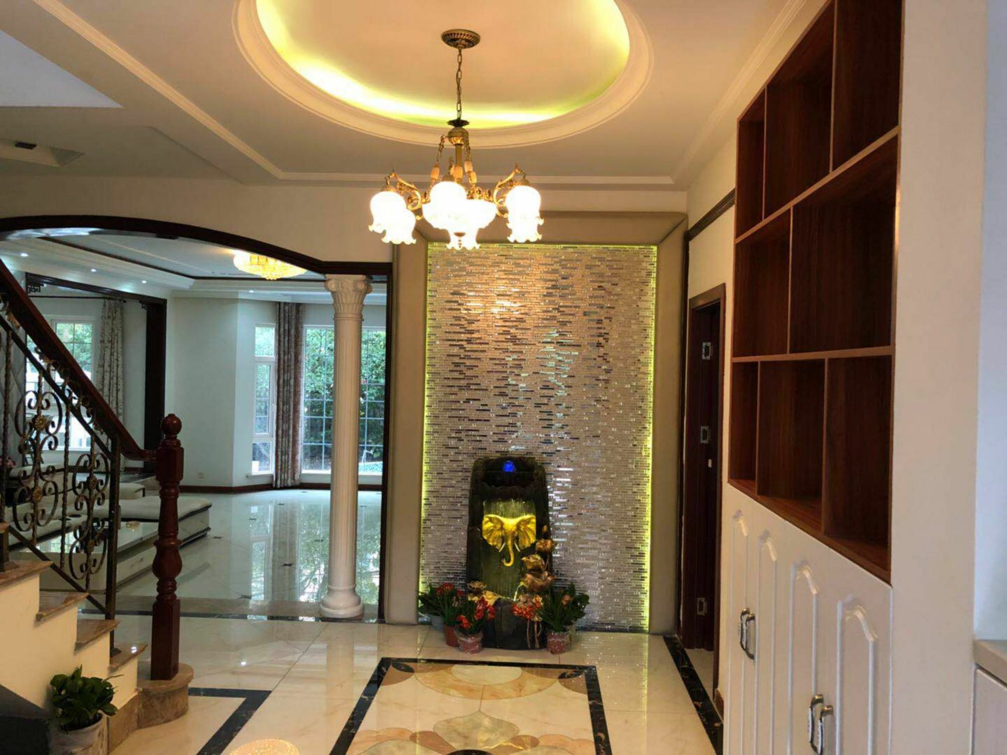 Villa Homelike Party Hangtou Road Şanghay