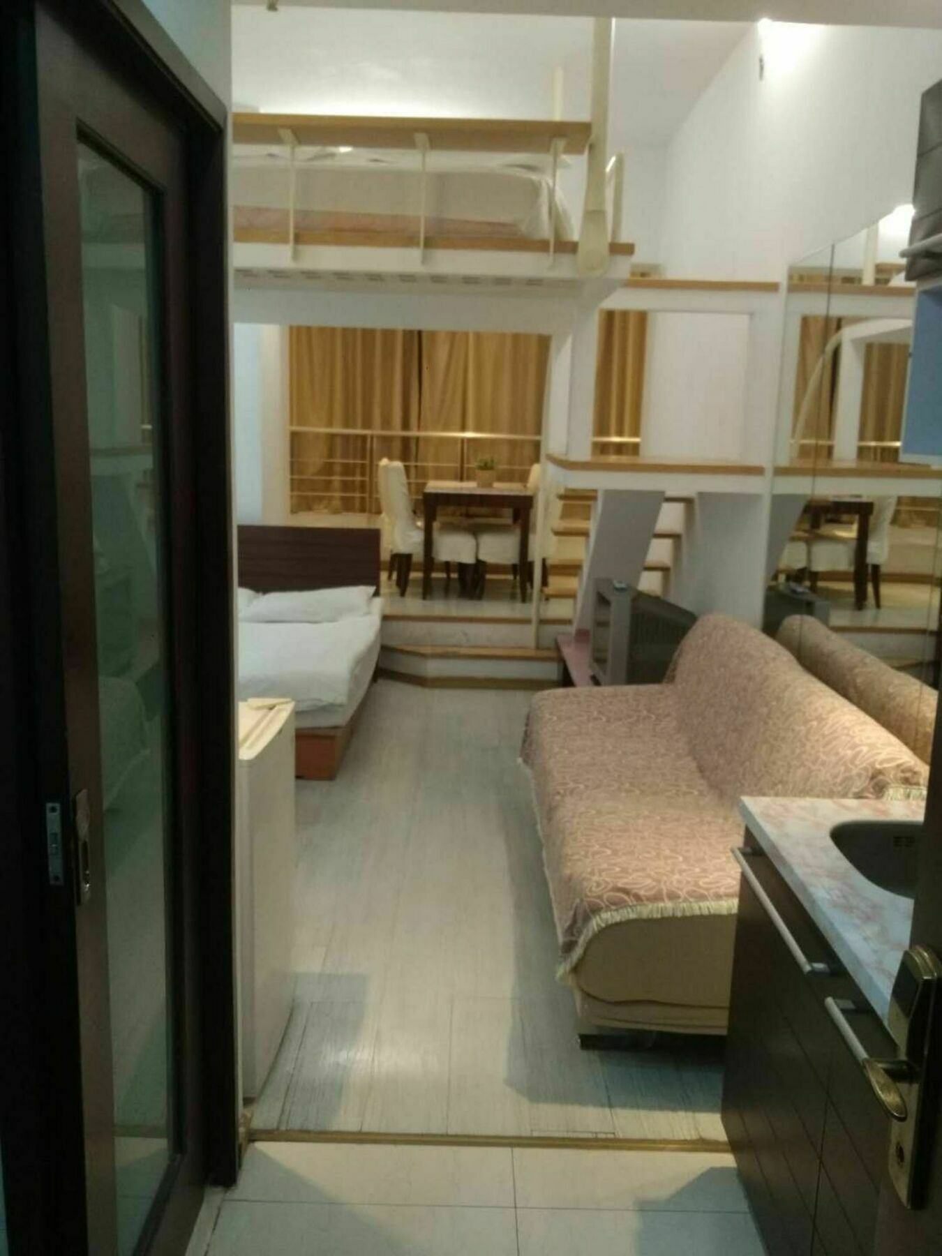 Jiarong The Bund Store 3* Shanghai