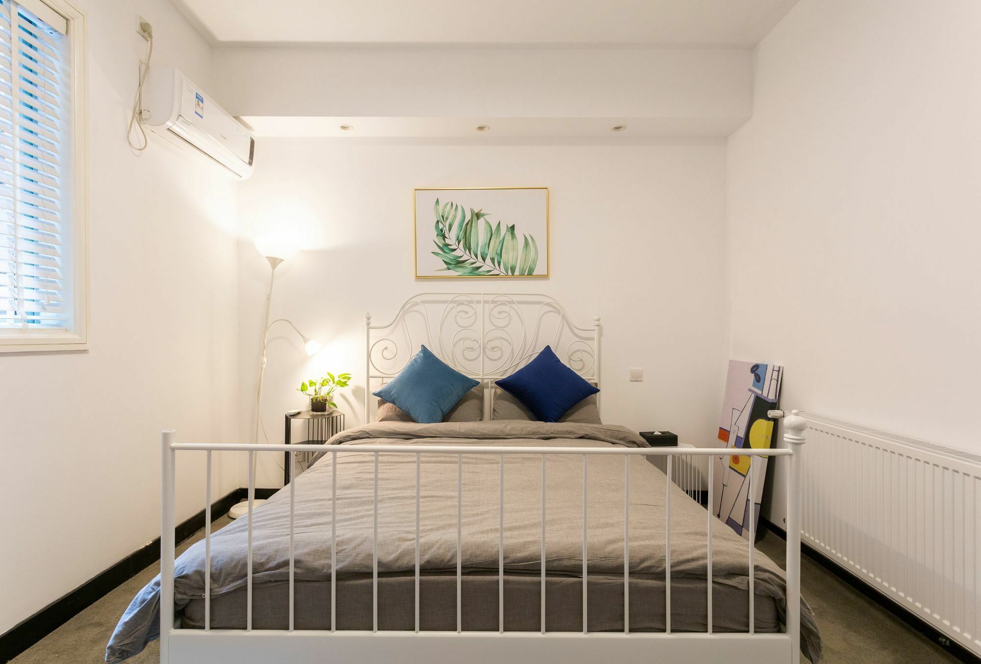 Apartment Starhome West Nanjing Road Branch