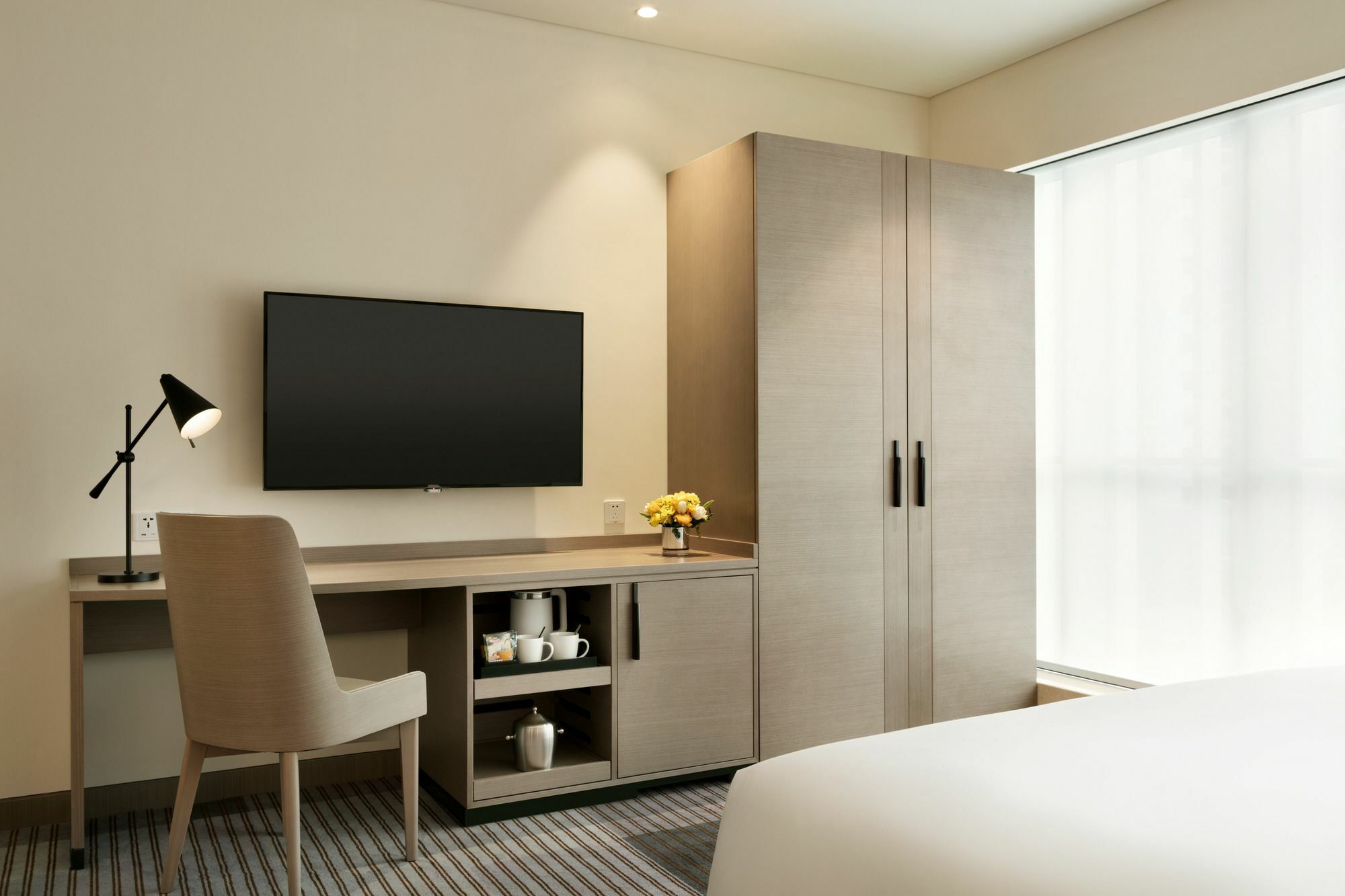 Hyatt Place Tianshan Plaza Hotel