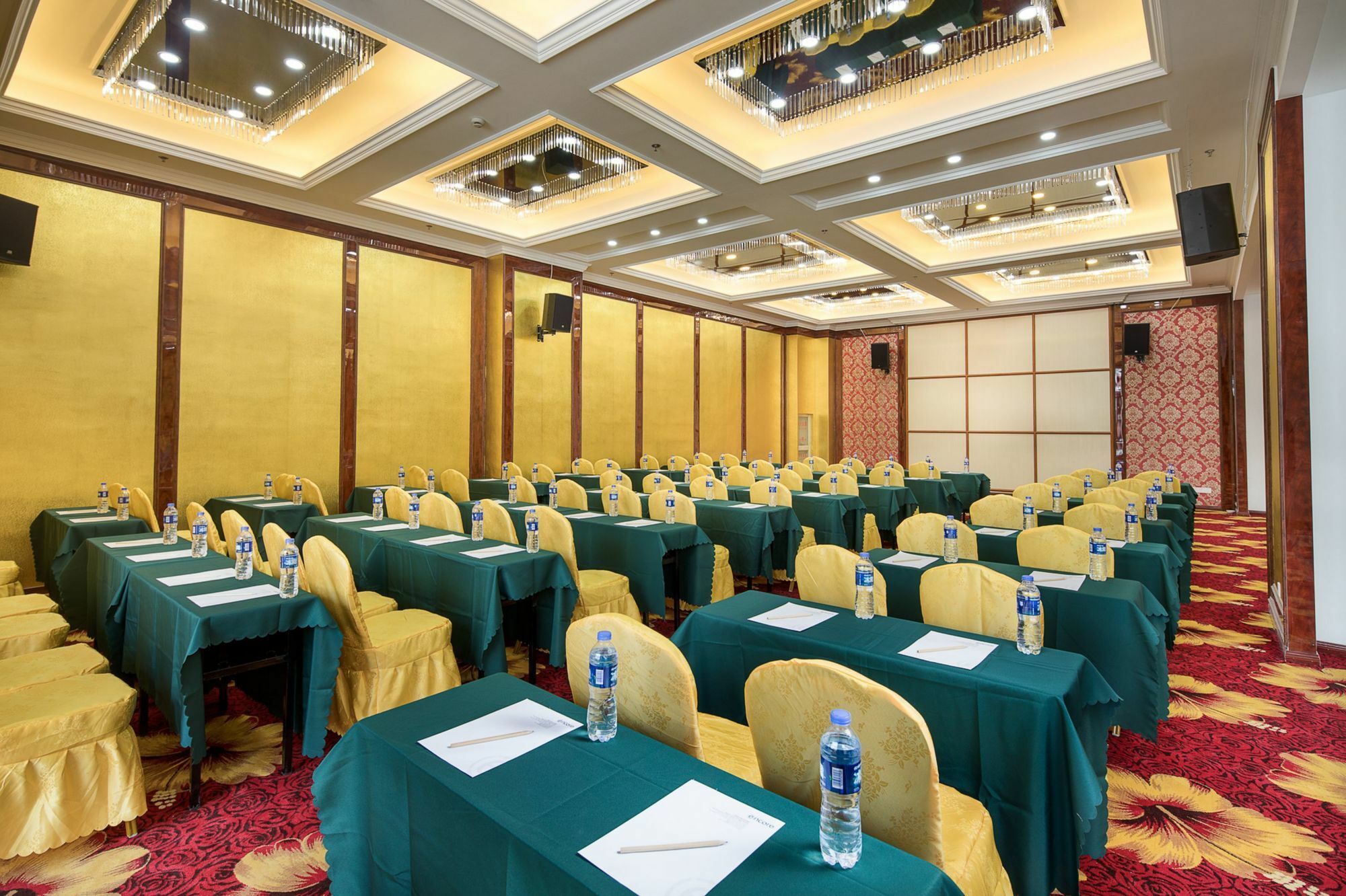 Ramada Encore Pudong Shanghai