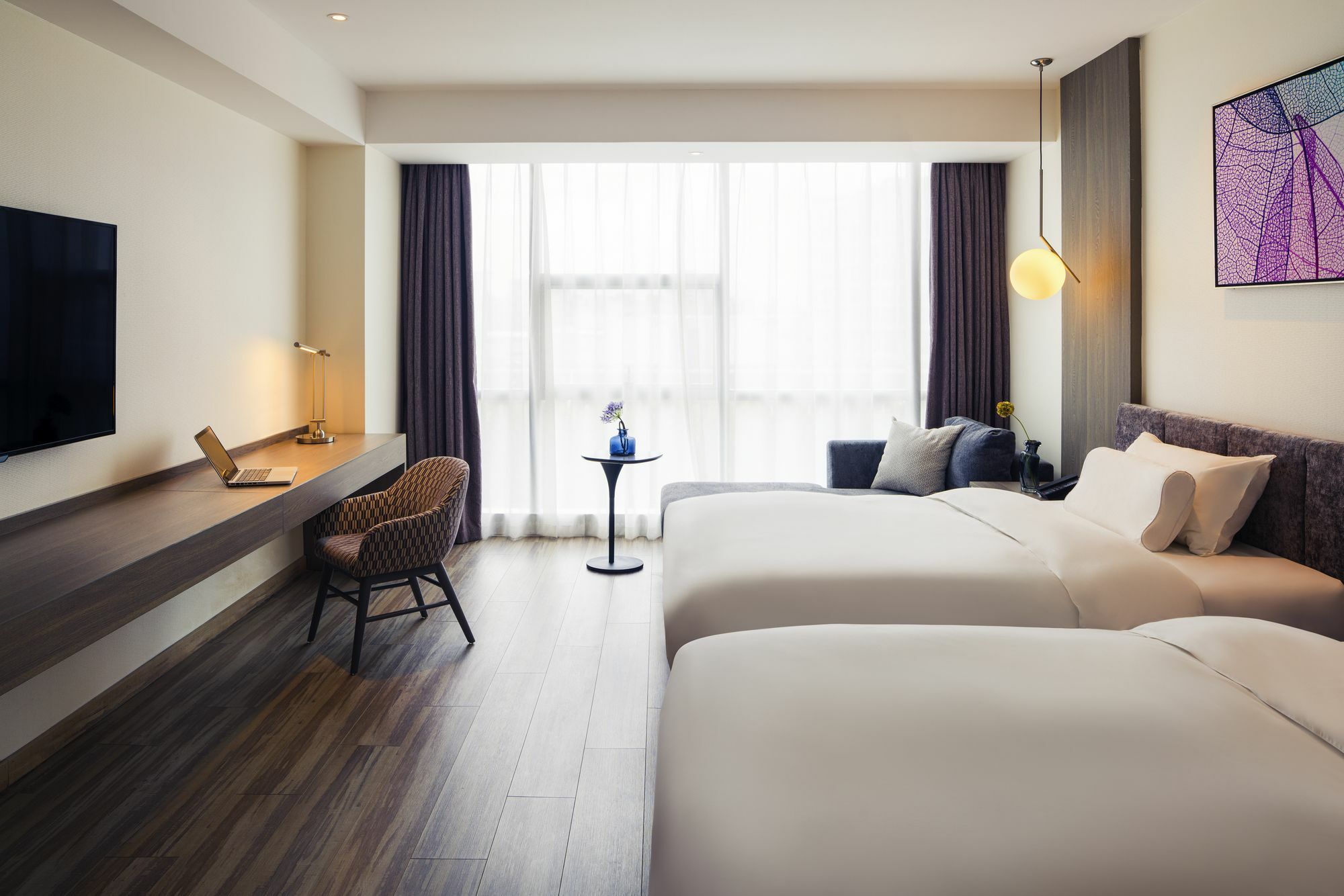 Mercure Hongqiao South Hotel 4*
