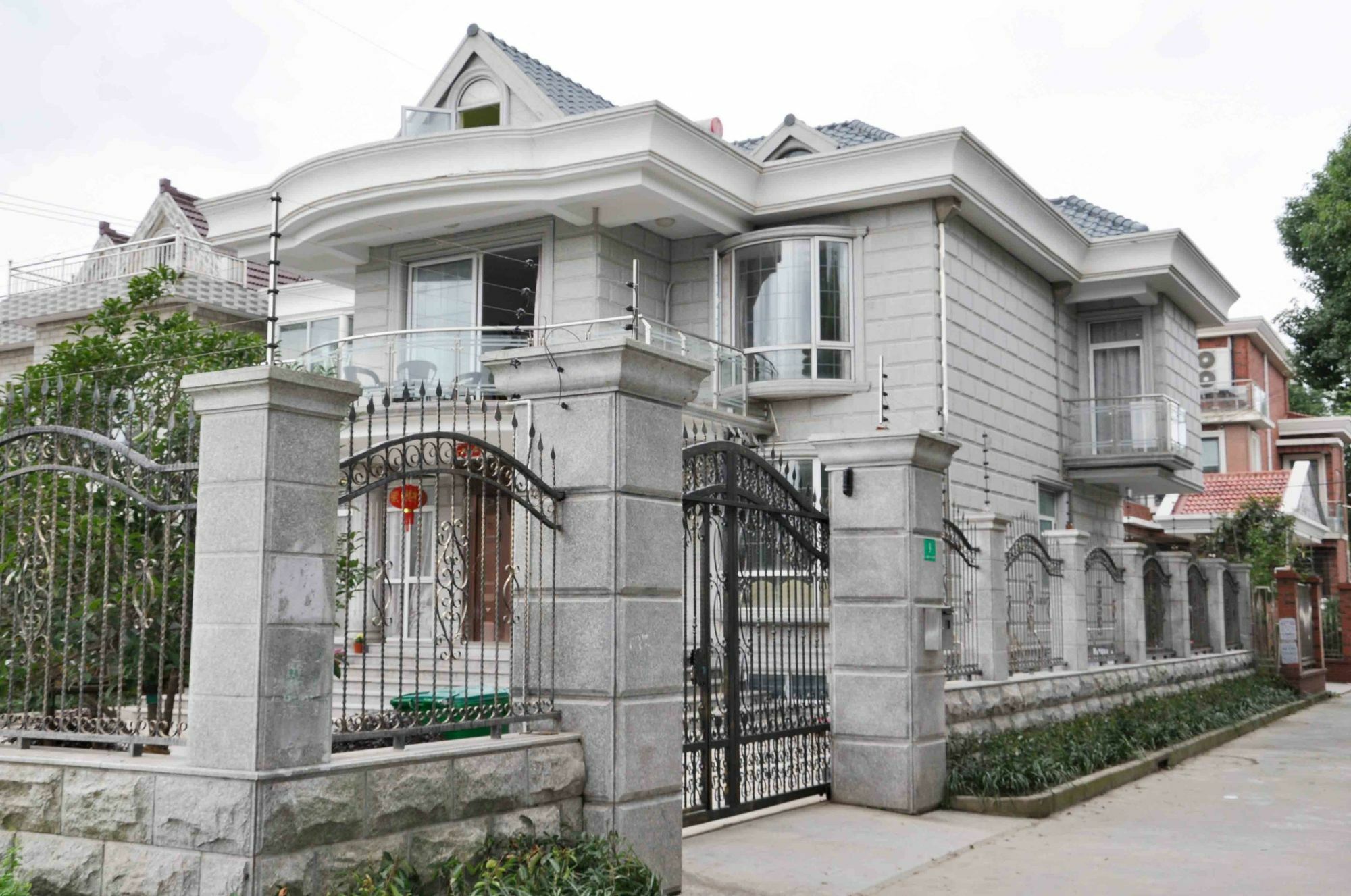 Villa Joy Party Branch 5 *