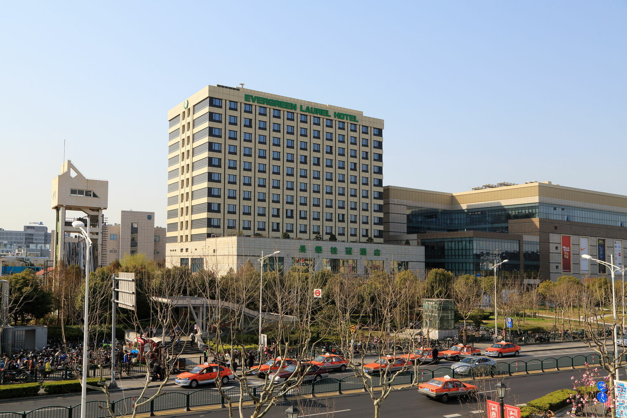 Hotel Evergreen Laurel Hotel,