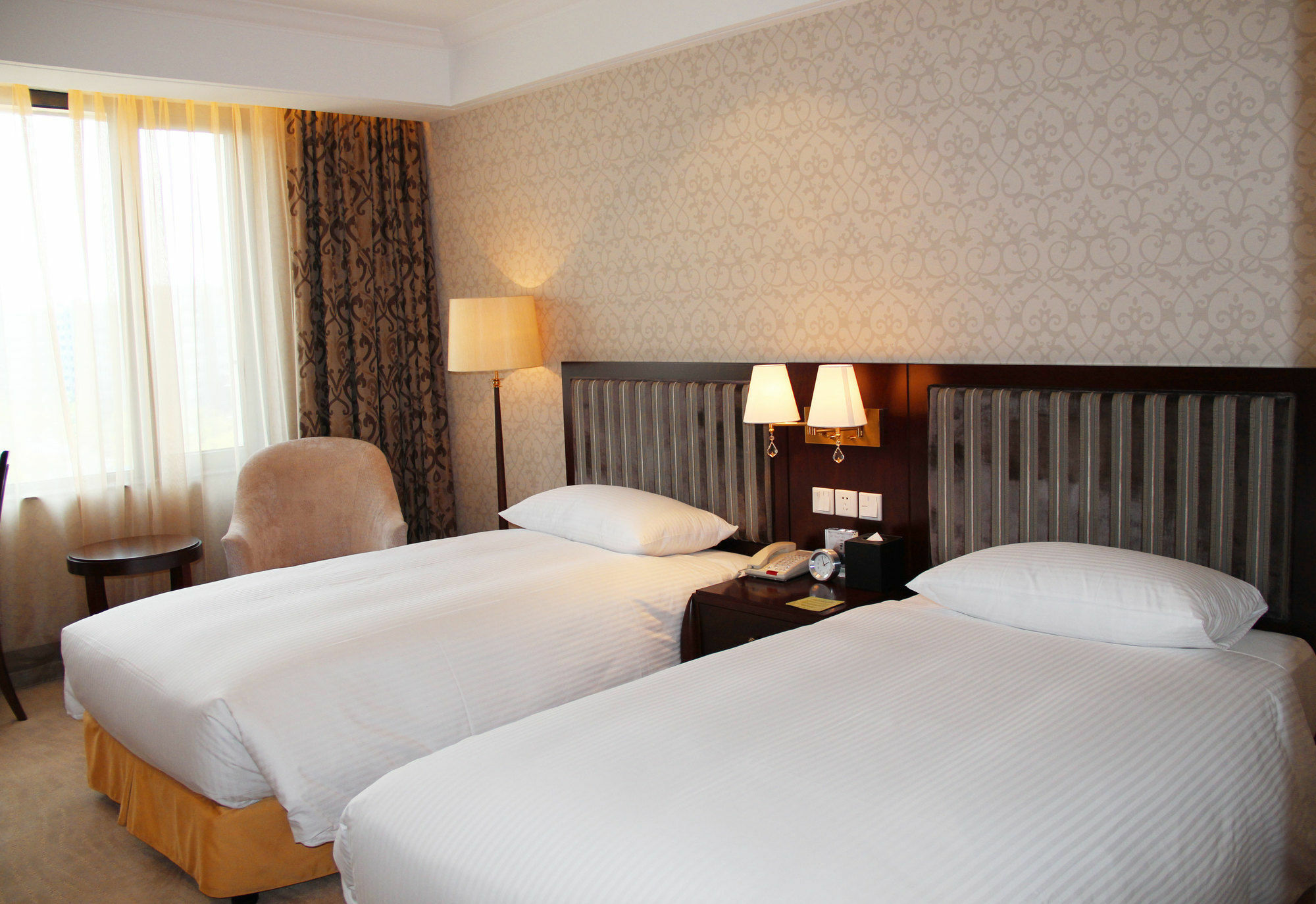Evergreen Laurel Hotel, Hotel 4*