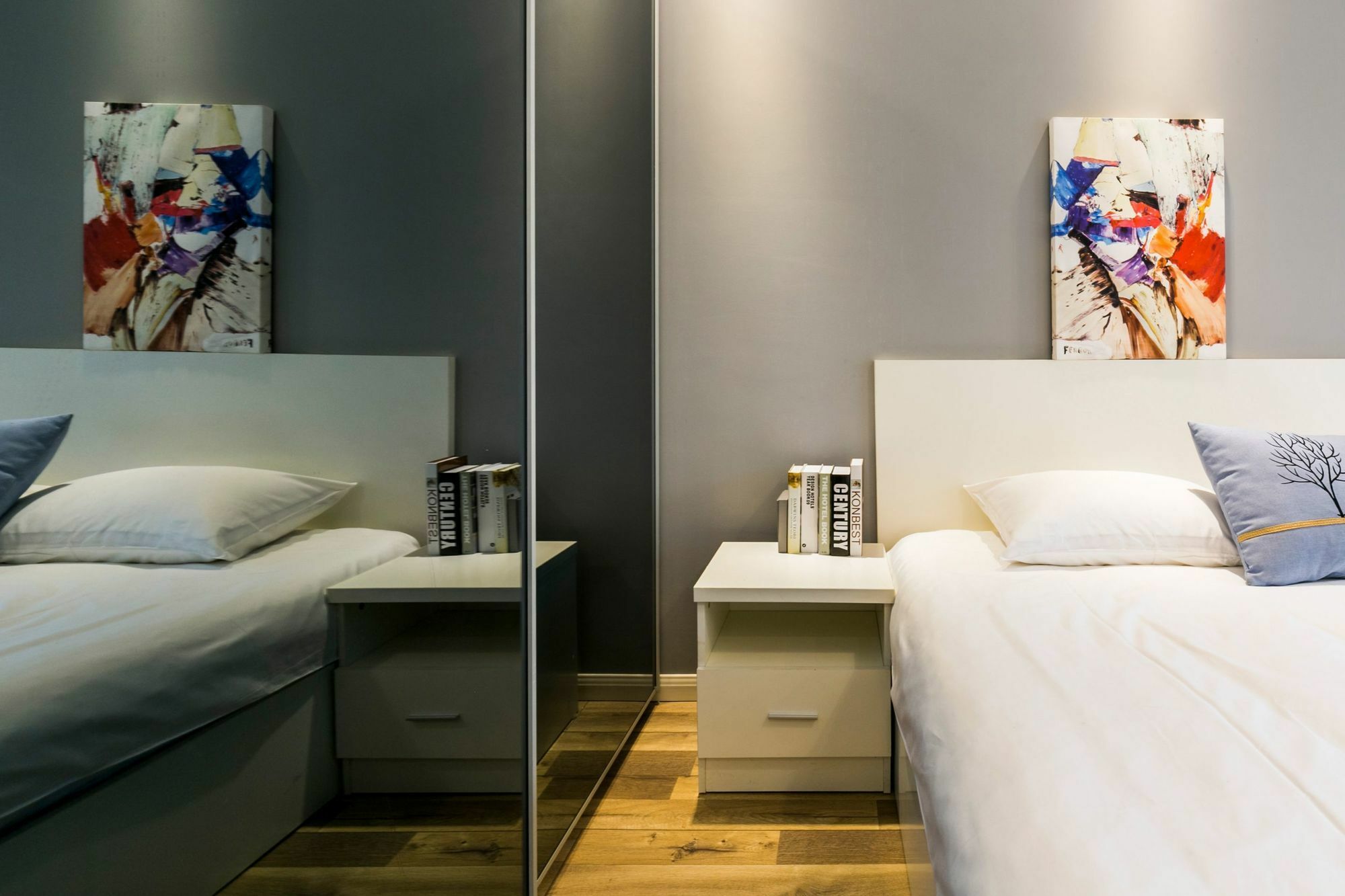 N2haus Yanan West Road 4 Bedrooms * Shanghai
