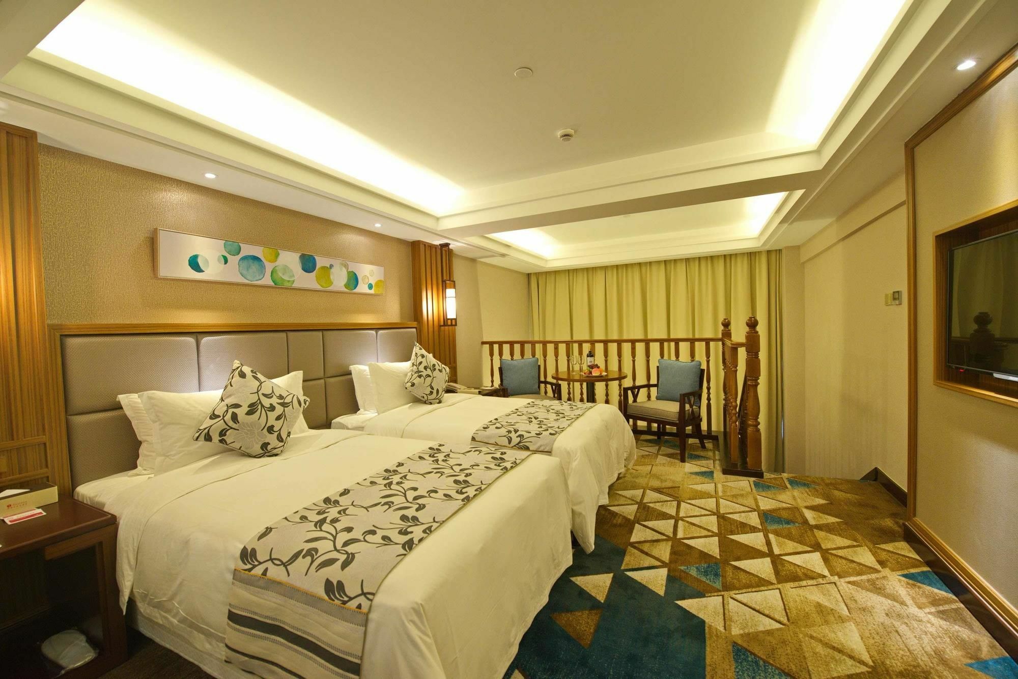 Hotel Voco Shanghai Zhangjiang By Ihg - Free Shuttle To Disneyland 5*