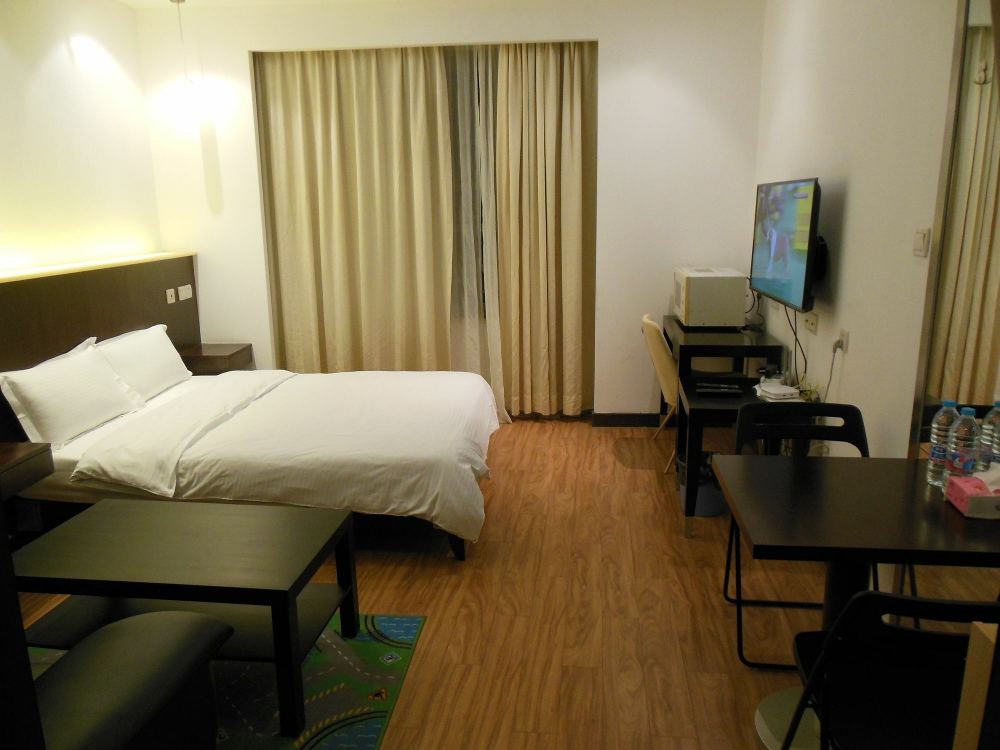 Hotel Morden Universe Shanghai