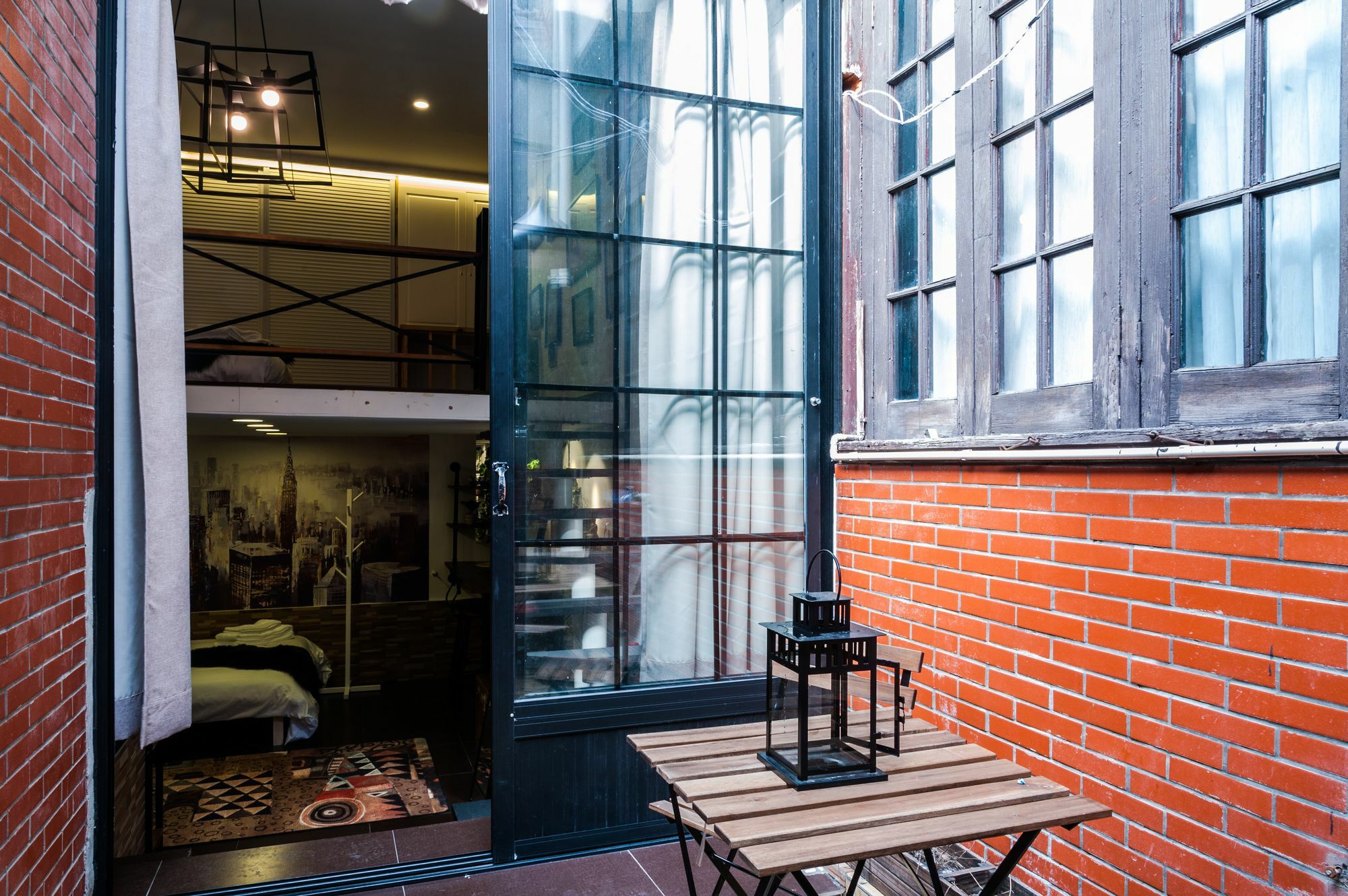 Qiyu - West Nanjing Road Branch 2* Shanghai