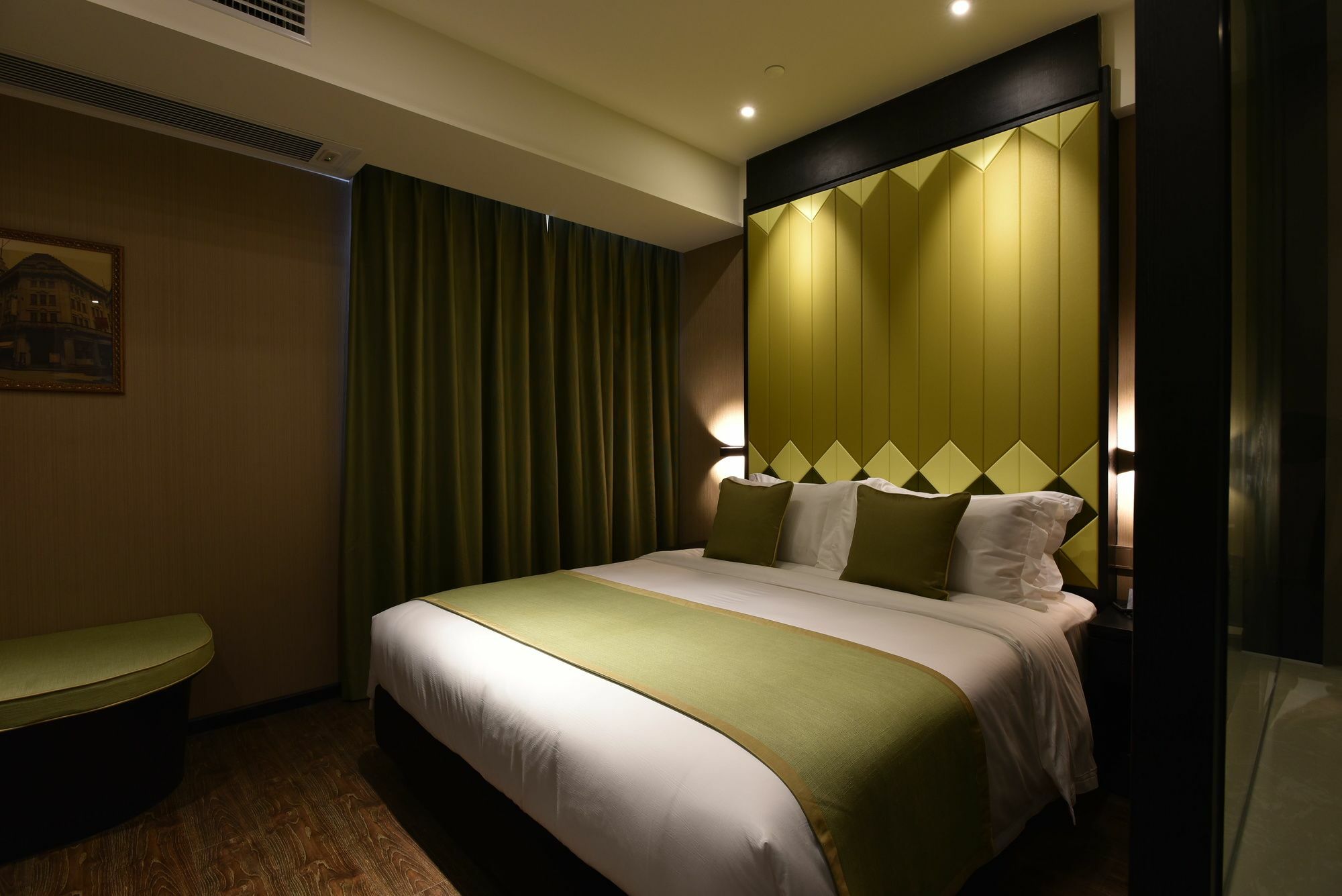 Hotel Shanghai-deco Hotel-free Shuttle Bus To Pudong Airport And Disneyland