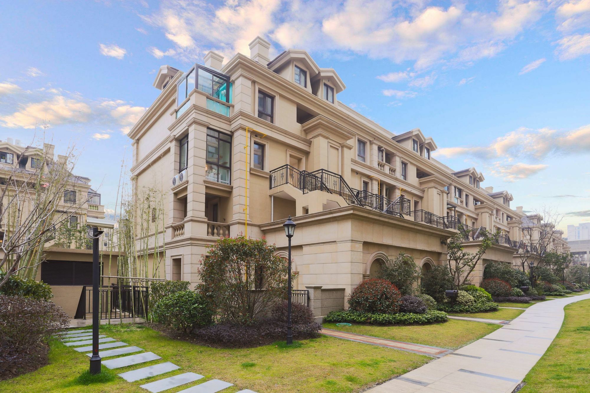 Namei Apartment-disney Branch Apartment *